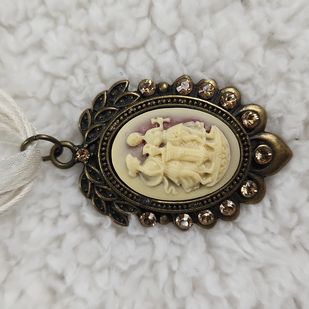 Elegant Muses Cameo Pendant W Crystals Ribbon Necklace